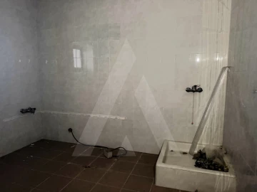 Moradia T4 para Venda em Vila Nova de Monsarros