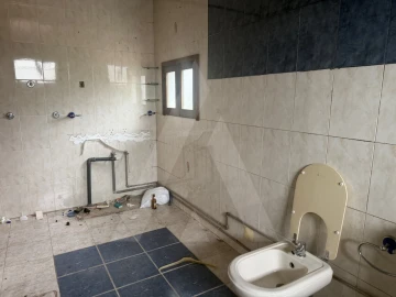 Moradia T4 para Venda em Vila Nova de Monsarros