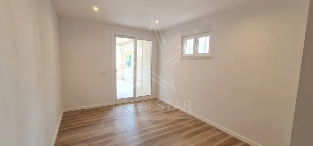 Apartamento T2 para Venda em Nazare Foto 12
