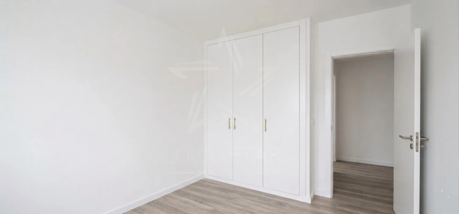 Apartamento T3 para Venda em Nazare Foto 10