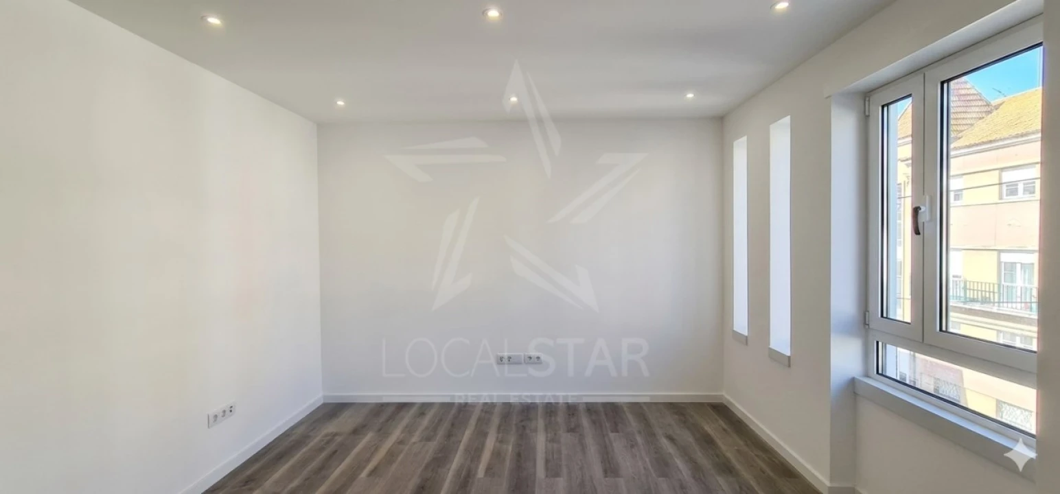Apartamento T3 para Venda em Nazare Foto 13