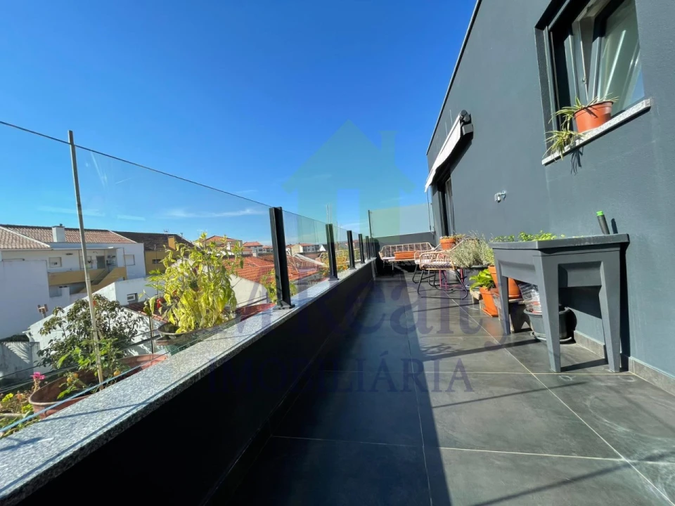 Apartamento T2 para Venda em Bombarral e Vale Covo Foto 22