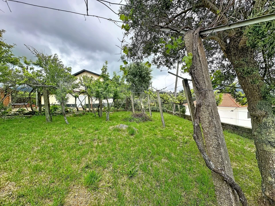 Moradia T4 para Venda em Sopo Foto 41