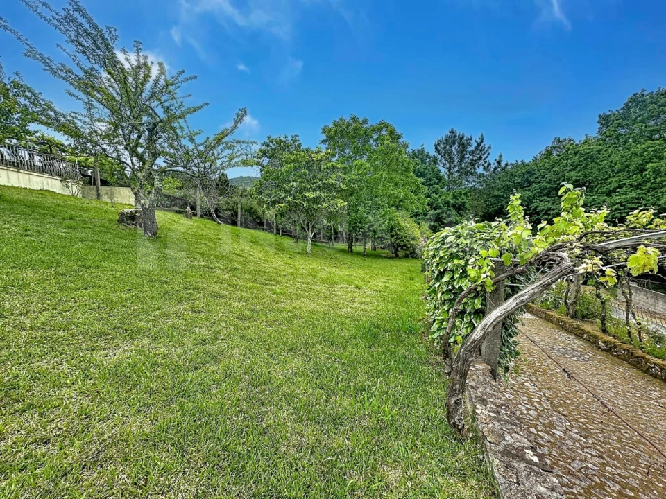 Moradia T4 para Venda em Sopo Foto 45