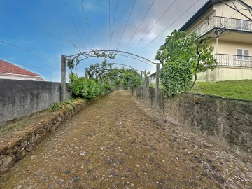 Moradia T4 para Venda em Sopo