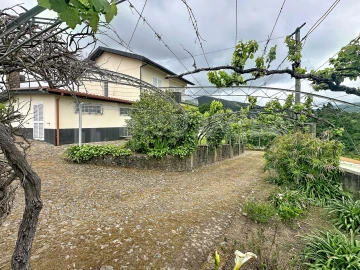 Moradia T4 para Venda em Sopo