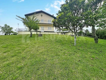 Moradia T4 para Venda em Sopo