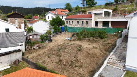 Terreno para Venda em Vilar de Mouros