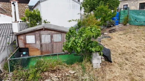 Terreno para Venda em Vilar de Mouros