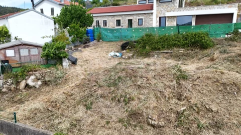 Terreno para Venda em Vilar de Mouros