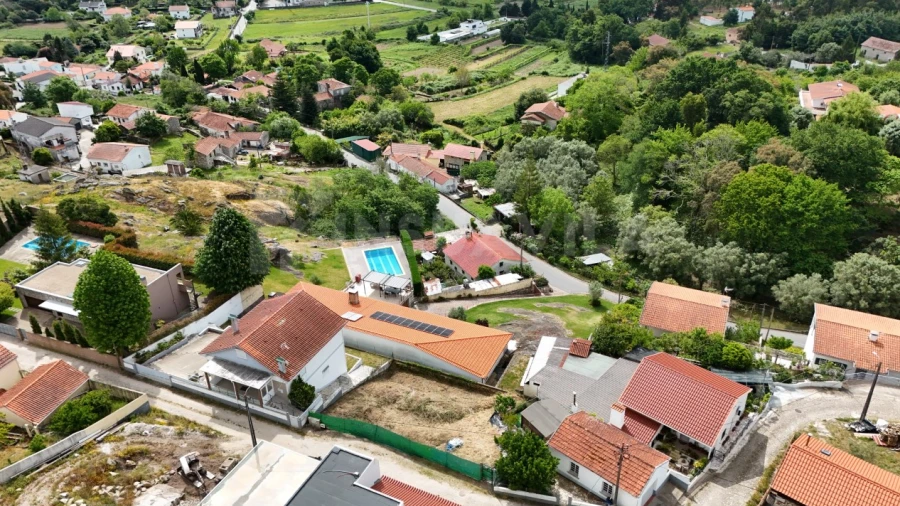 Terreno para Venda em Vilar de Mouros