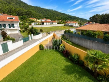 Moradia T3 para Venda em Carreço