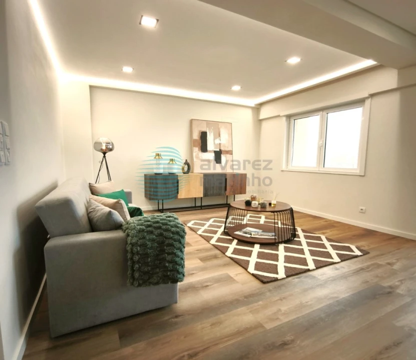 Apartamento T3 para Venda em Benfica Foto 6
