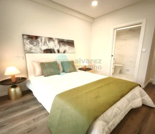 Apartamento T3 para Venda em Benfica