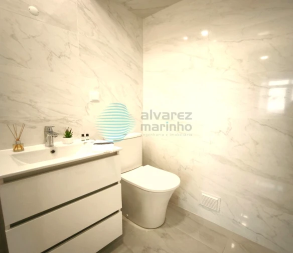 Apartamento T3 para Venda em Benfica Foto 17