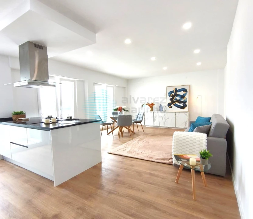 Apartamento T3 para Venda em Benfica Foto 4