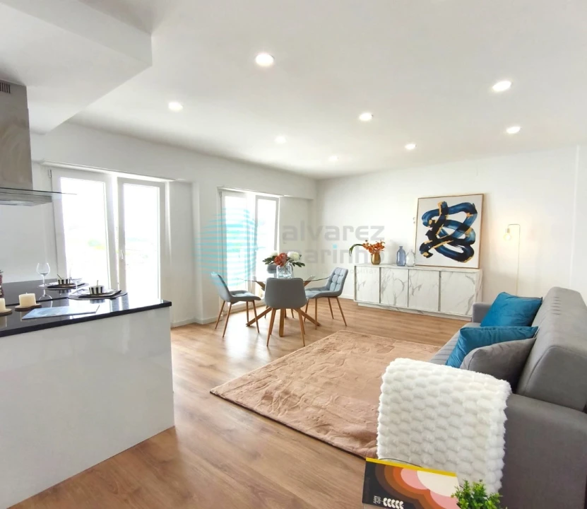 Apartamento T3 para Venda em Benfica Foto 6