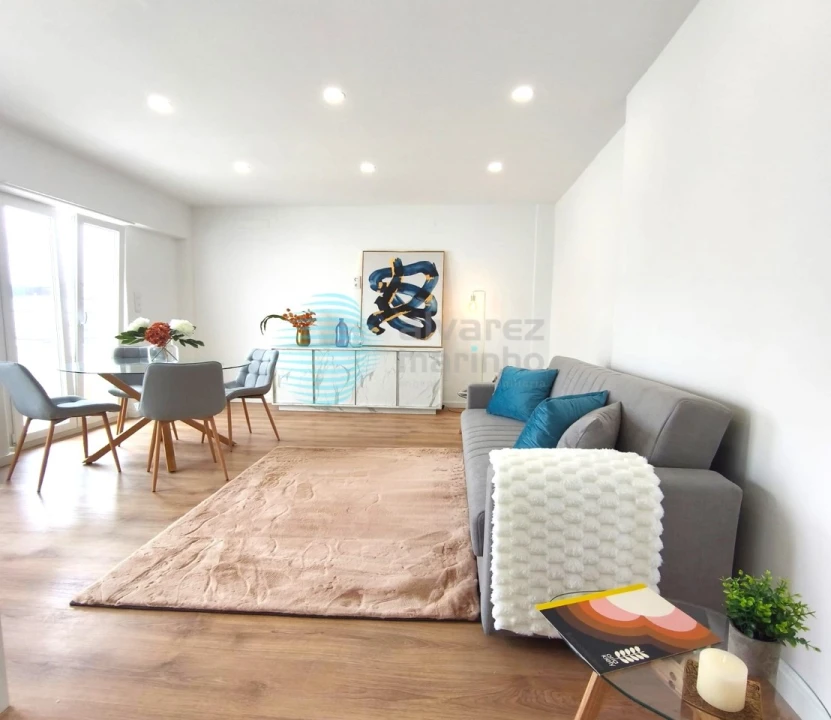 Apartamento T3 para Venda em Benfica Foto 8