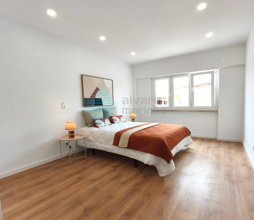 Apartamento T3 para Venda em Benfica Foto 17