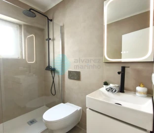 Apartamento T3 para Venda em Benfica