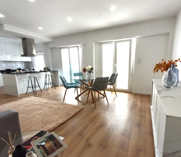 Apartamento T3 para Venda em Benfica Foto 7
