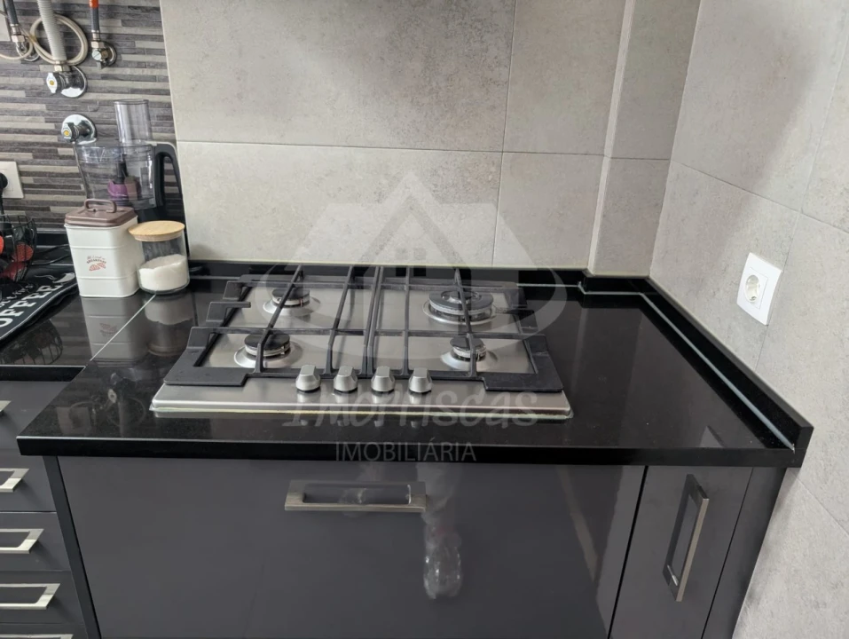 Apartamento T2 para Venda em Odivelas Foto 8