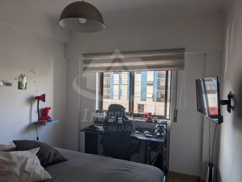 Apartamento T2 para Venda em Odivelas Foto 15
