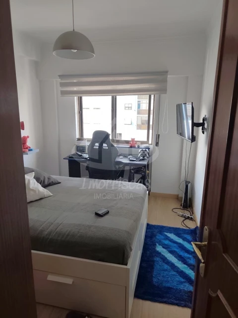 Apartamento T2 para Venda em Odivelas