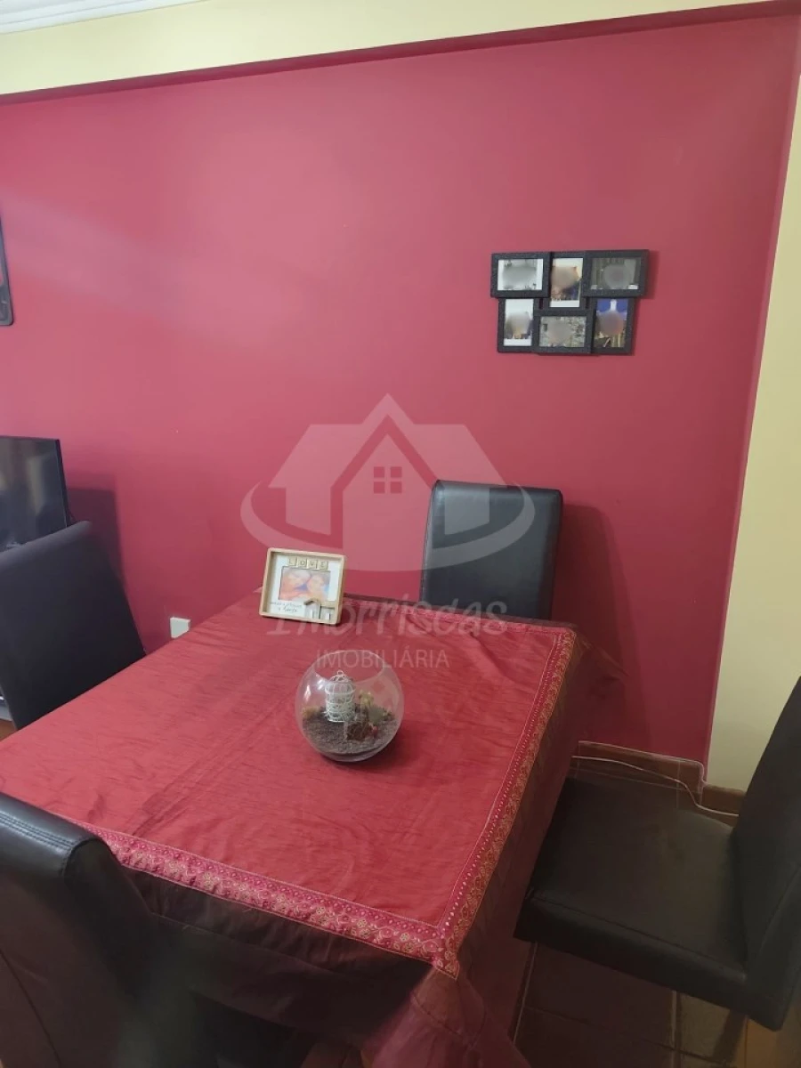 Apartamento T2 para Venda em Odivelas Foto 5