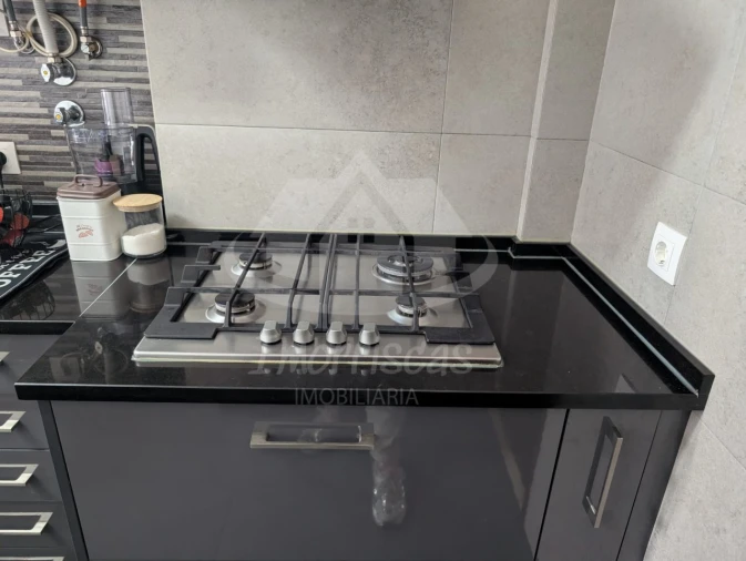 Apartamento T2 para Venda em Odivelas Foto 8