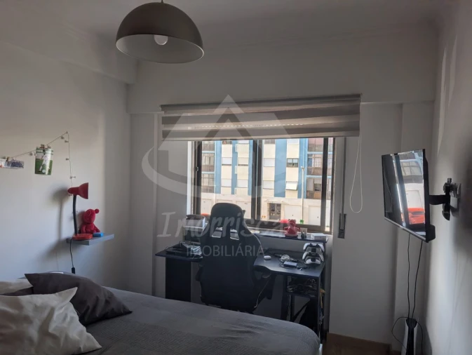 Apartamento T2 para Venda em Odivelas Foto 15