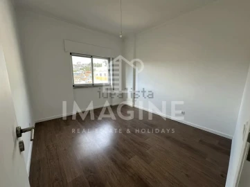 Apartamento T3 para Venda em União das Freguesias de Setúbal