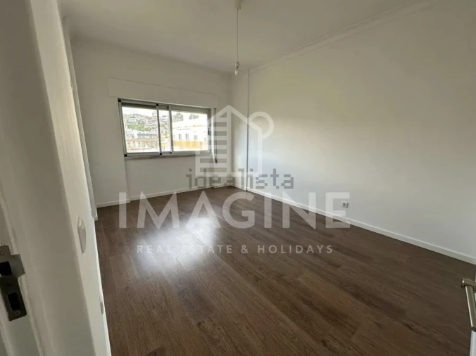 Apartamento T3 para Venda em União das Freguesias de Setúbal Foto 4