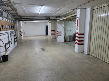 Garagem para Venda em Algueirão-Mem Martins