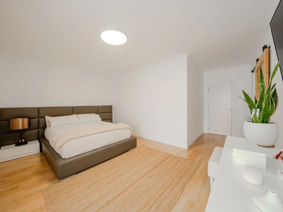 Apartamento T3 para Venda em Marinha Grande Foto 42