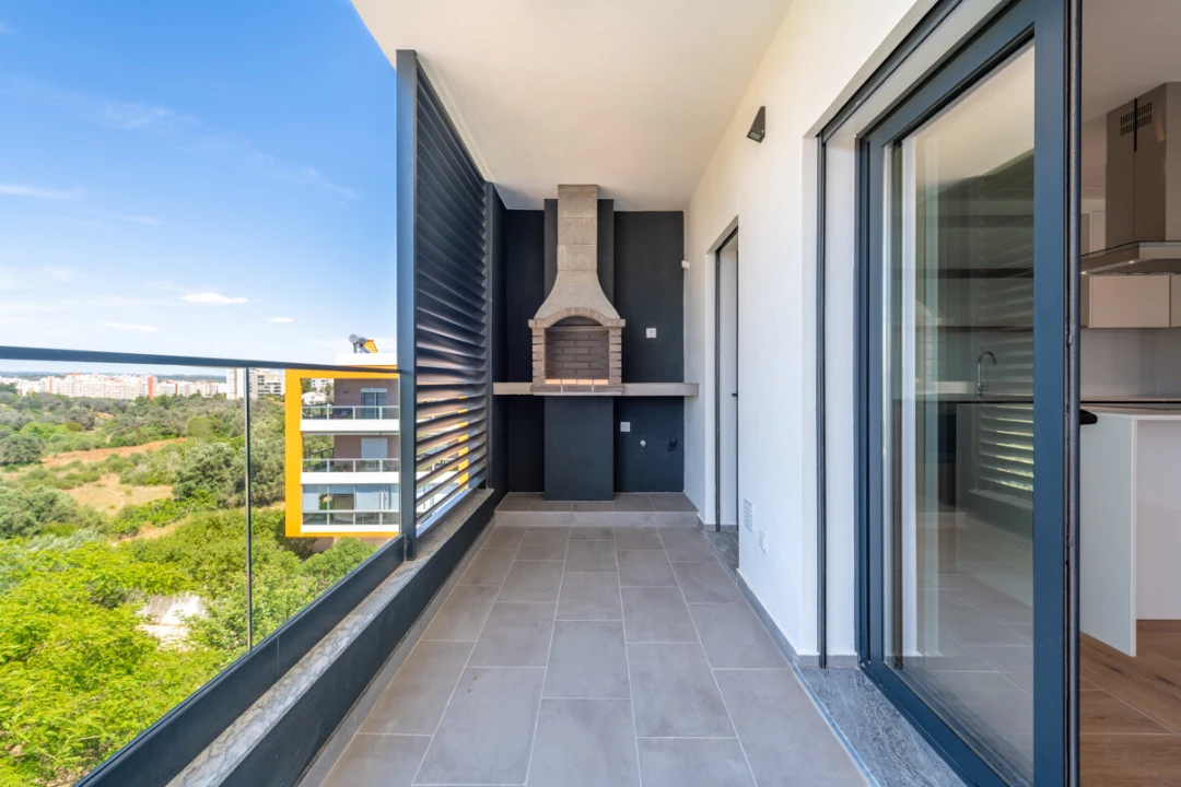 Apartamento T3 para Venda em Portimão Foto 2