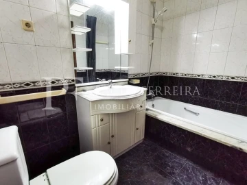 Apartamento T2 para Arrendamento em Vila Nova de Famalicão e Calendário