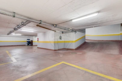 Apartamento T2 para Venda em São Domingos de Rana
