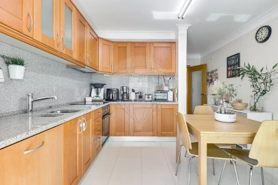 Apartamento T2 para Venda em São Domingos de Rana