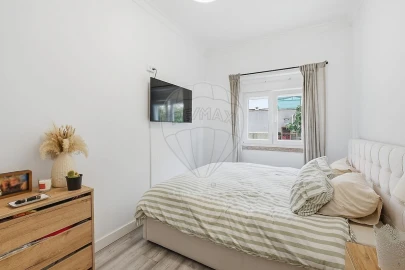 Apartamento T2 para Venda em Queluz e Belas