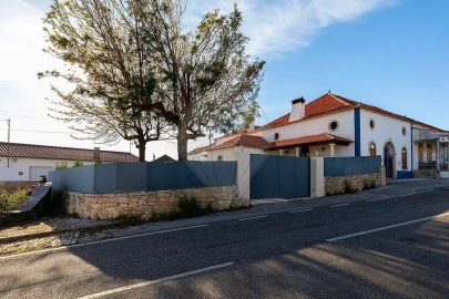 Moradia T2 para Venda em Serra de Santo Antonio