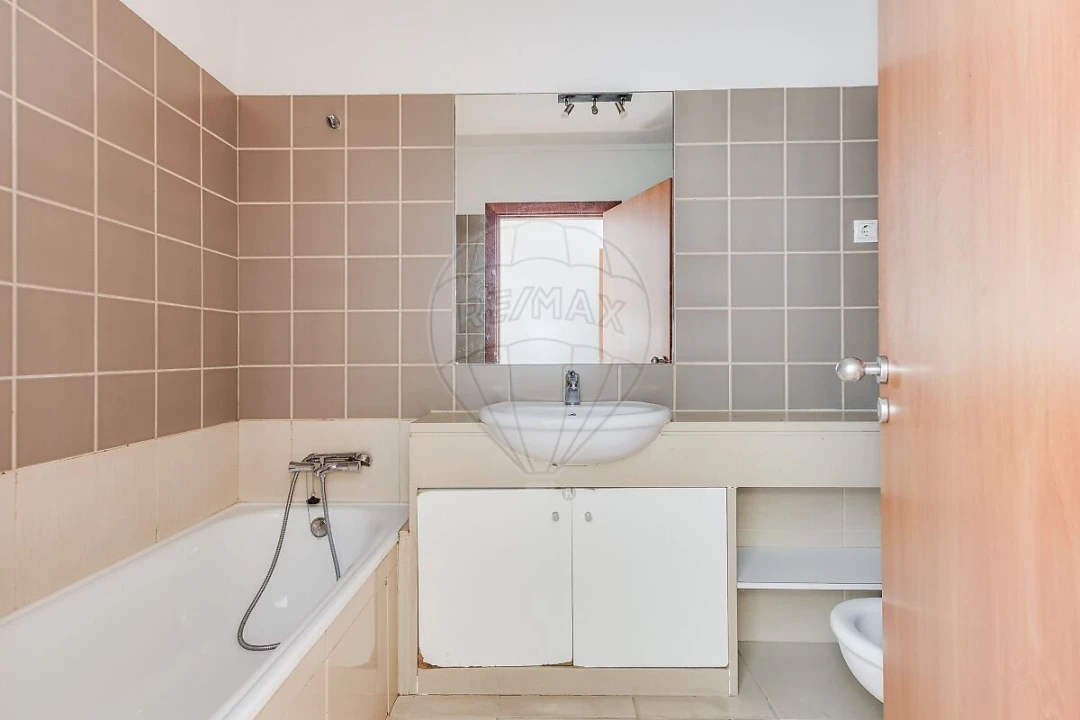 Apartamento T3 para Venda em Santa Clara Foto 22
