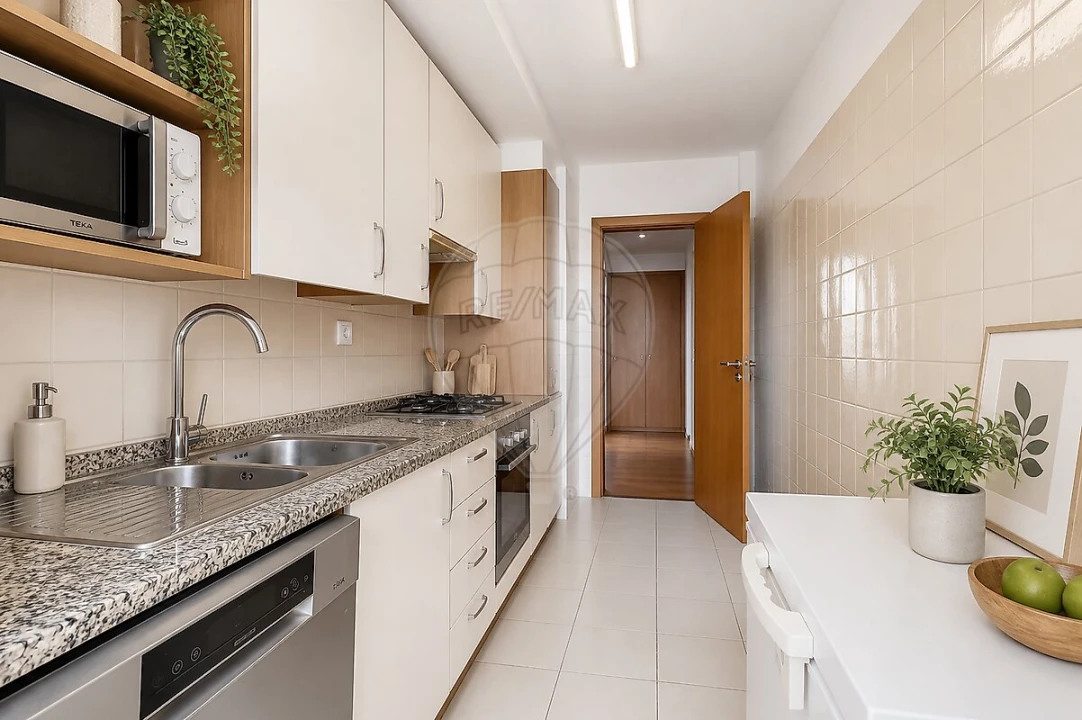 Apartamento T3 para Venda em Santa Clara Foto 4