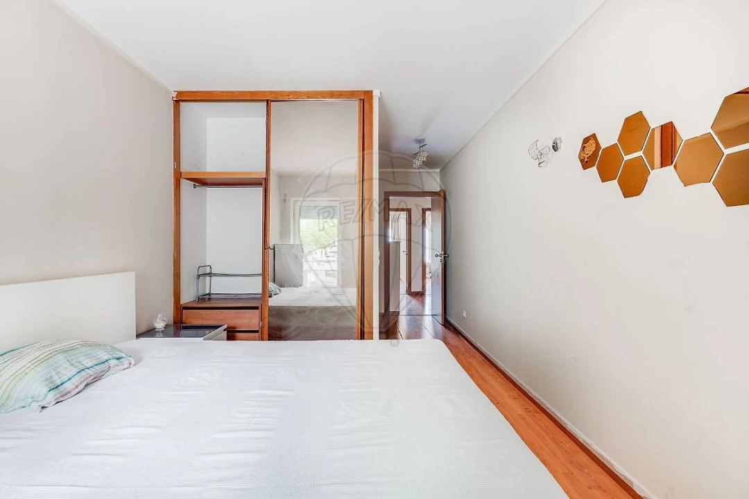 Apartamento T3 para Venda em Santa Clara Foto 17