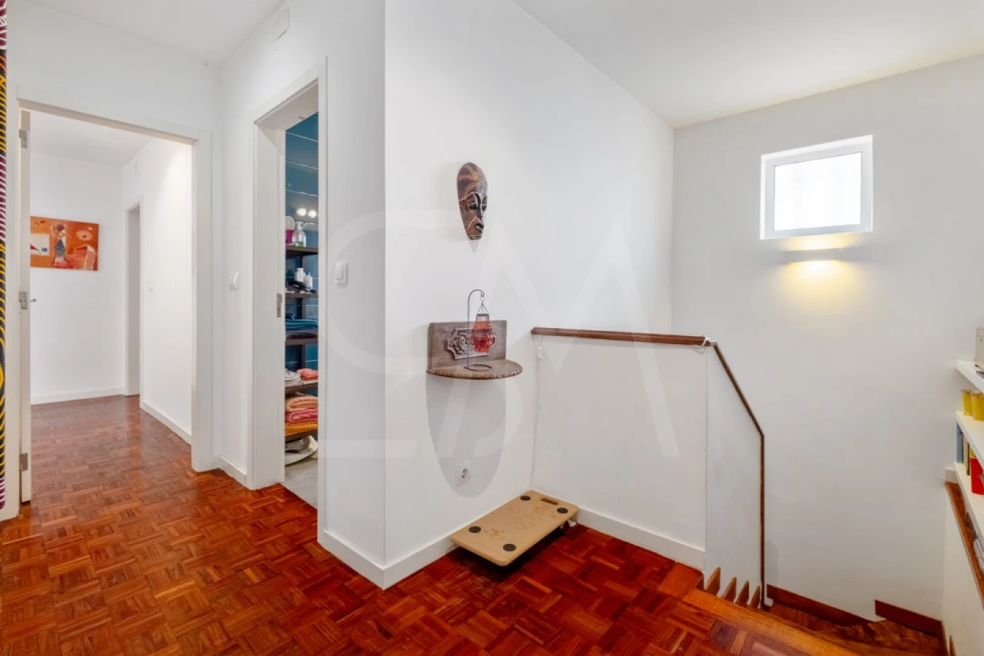 Moradia T5 para Venda em Carcavelos e Parede Foto 27