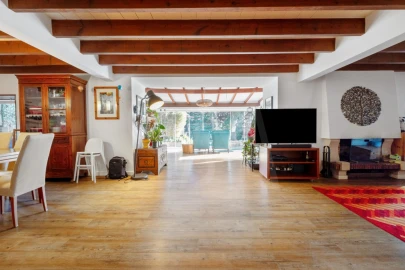 Moradia T5 para Venda em Carcavelos e Parede