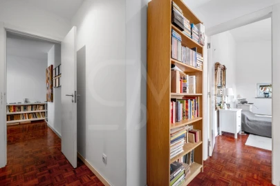 Moradia T5 para Venda em Carcavelos e Parede