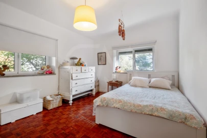 Moradia T5 para Venda em Carcavelos e Parede