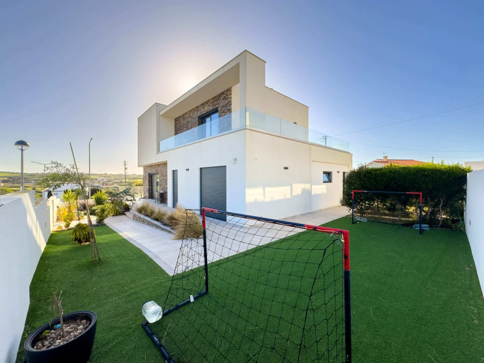 Moradia T4 para Venda em São Pedro da Cadeira Foto 49