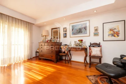 Moradia T5 para Venda em São Vicente (Braga)